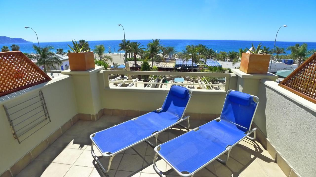 Ferienwohnung Burriana Front Line Nerja Exterior foto